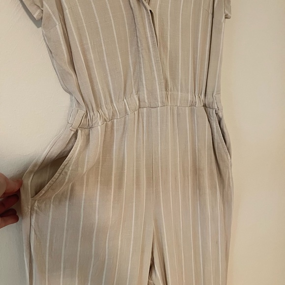 Abercrombie & Fitch Linen Jumpsuit - Picture 3 of 10